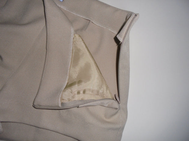 Karolina Mini Shorts – Sandy Beige / Black / Grey