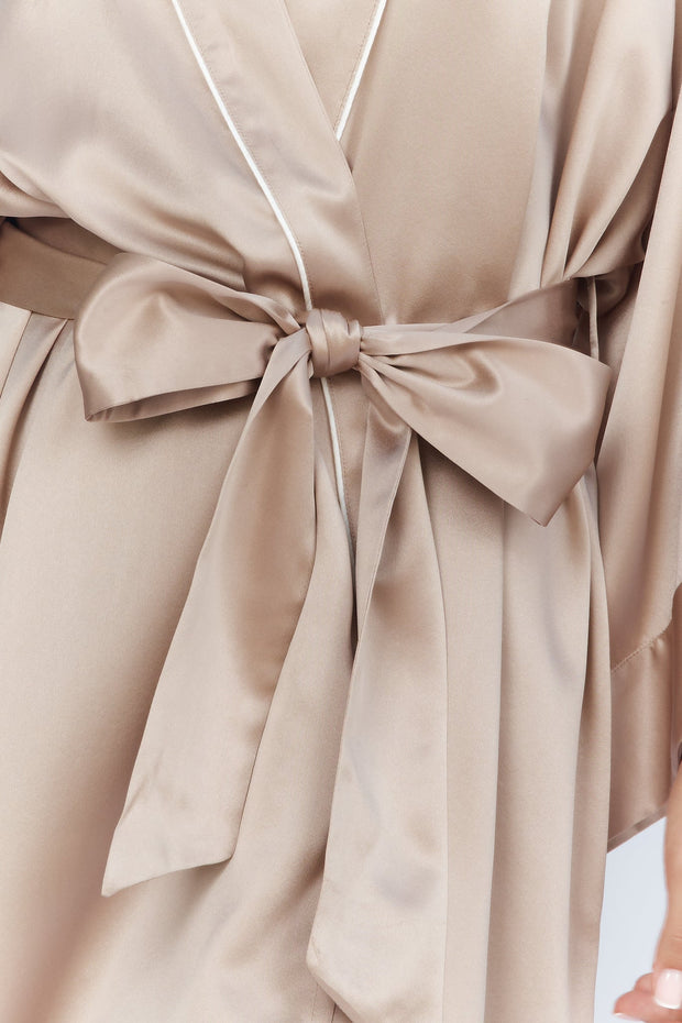 Opulence Robe | Champagne