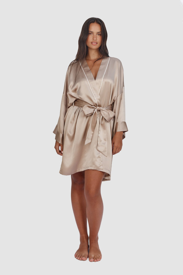Opulence Robe | Champagne